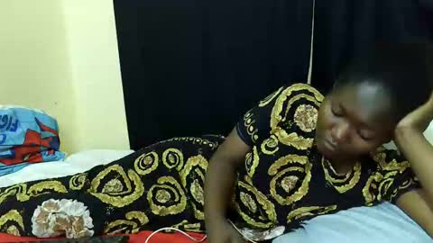 Milly online show from 10/21/25, 10:38