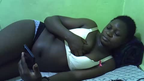 Snapshot of hot_girlly chatting on 09/15/25, 06:30 hot_girlly online show from 09/15/25, 06:30