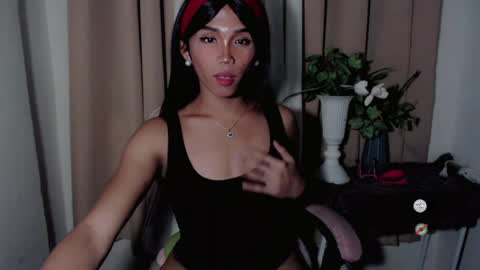 Snapshot of hot_khianna chatting on 05/31/26, 06:09 Khianna online show from 05/31/26, 06:09