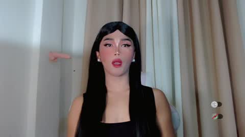 Snapshot of hot_khianna chatting on 06/23/26, 03:43 Khianna online show from 06/23/26, 03:43