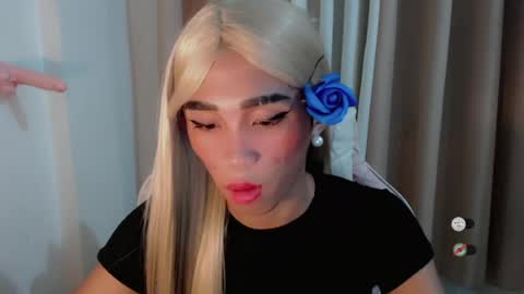 Snapshot of hot_khianna chatting on 07/10/26, 05:48 Khianna online show from 07/10/26, 05:48
