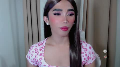 Snapshot of hot_khianna chatting on 07/24/26, 03:10 Khianna online show from 07/24/26, 03:10