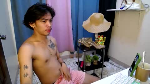 Snapshot of hot_kianxx chatting on 05/26/26, 05:53 hot_kianxx online show from 05/26/26, 05:53