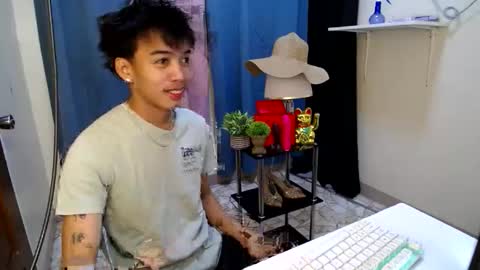 Snapshot of hot_kianxx chatting on 06/07/26, 08:45 hot_kianxx online show from 06/07/26, 08:45