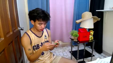 Snapshot of hot_kianxx chatting on 06/11/26, 03:15 hot_kianxx online show from 06/11/26, 03:15