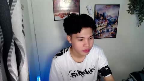 mark online show from 03/25/26, 02:45