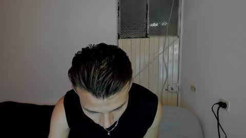 Snapshot of hot_latin_temptation chatting on 03/31/26, 12:16 Alejandro online show from 03/31/26, 12:16