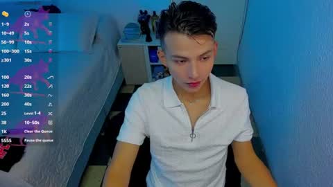 Alejandro online show from 06/11/26, 04:21