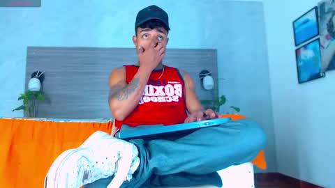 SEXY COUPLE  online show from 02/05/26, 12:54