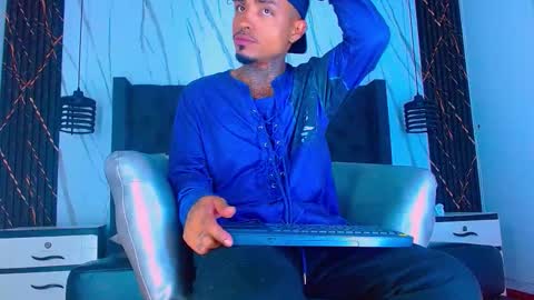 SEXY COUPLE  online show from 02/17/26, 12:34