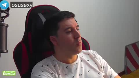 Hot Li ki online show from 10/28/25, 05:15