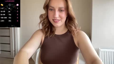 Lina online show from 10/11/25, 11:31