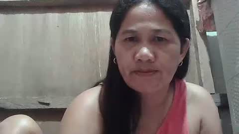 Snapshot of hot_mama09 chatting on 05/13/26, 11:00 hotmama online show from 05/13/26, 11:00