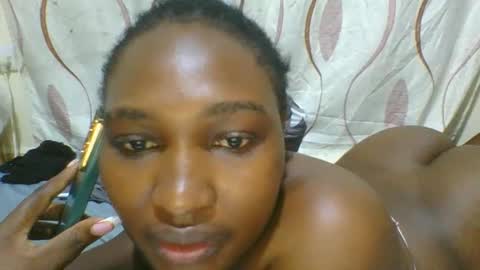 Snapshot of hot_masha chatting on 02/25/25, 09:46 hot_masha online show from 02/25/25, 09:46
