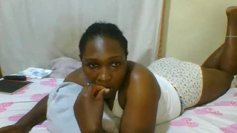 Snapshot of hot_masha chatting on 05/27/26, 10:45 hot_masha online show from 05/27/26, 10:45