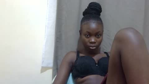 hot_melanie1 online show from 05/12/26, 07:16