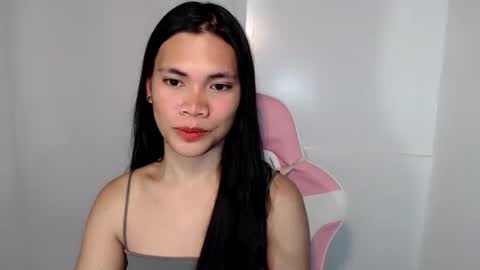 hot_pauline online show from 04/28/26, 02:27