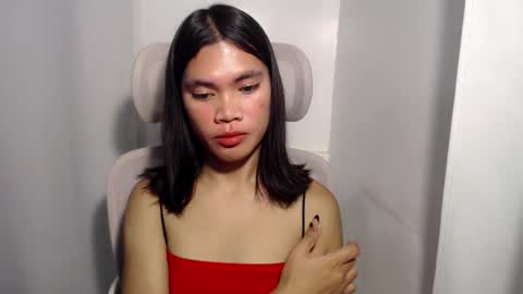 Snapshot of hot_pauline chatting on 07/22/26, 10:45 hot_pauline online show from 07/22/26, 10:45