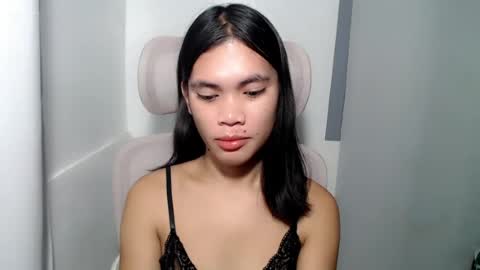 Snapshot of hot_pauline chatting on 08/03/26, 11:52 hot_pauline online show from 08/03/26, 11:52