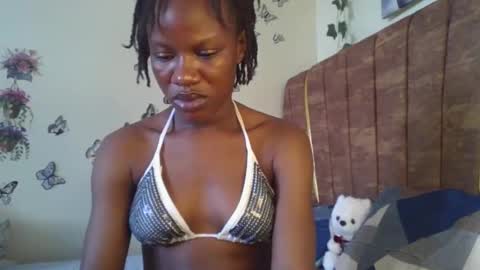hot petite100 online show from 04/20/26, 06:16