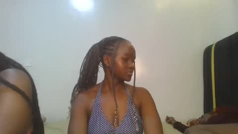 Snapshot of hot_petite12 chatting on 08/02/26, 04:44 Petite online show from 08/02/26, 04:44