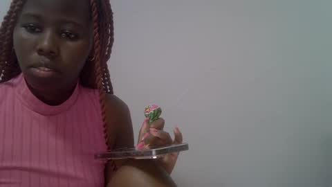 Snapshot of hot_petra2 chatting on 06/14/26, 05:59 Daddys doll online show from 06/14/26, 05:59