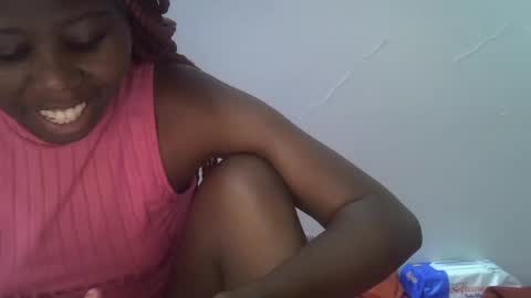 Snapshot of hot_petra2 chatting on 06/15/26, 07:43 Daddys doll online show from 06/15/26, 07:43