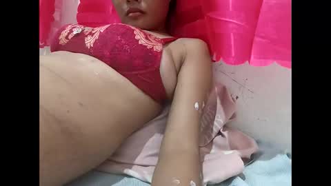 hot_quin11 online show from 12/23/24, 10:10