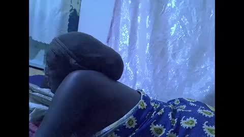 RAYLAH online show from 02/11/26, 08:03