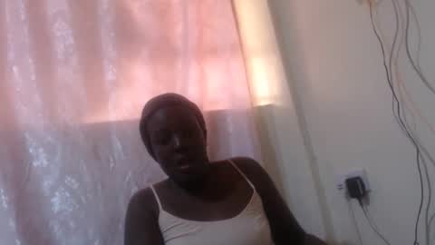 RAYLAH online show from 02/24/26, 11:30