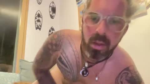 Snapshot of hot_sex83 chatting on 10/14/25, 05:14 letmedoo2 online show from 10/14/25, 05:14