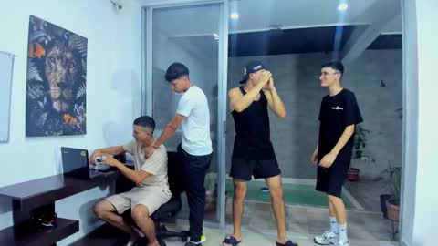 Vanesa Oliver and Andrew online show from 09/15/25, 02:11