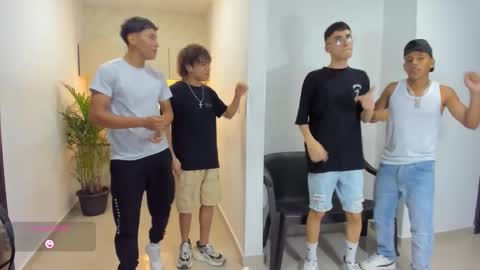 Vanesa Oliver and Andrew online show from 10/11/25, 11:14