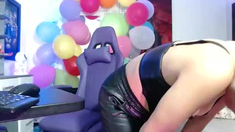 hot sexy bunny online show from 09/26/25, 01:15