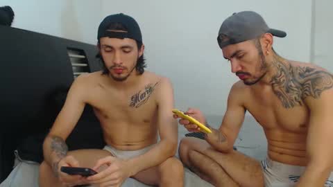 Hot Sharks   online show from 02/23/25, 06:39