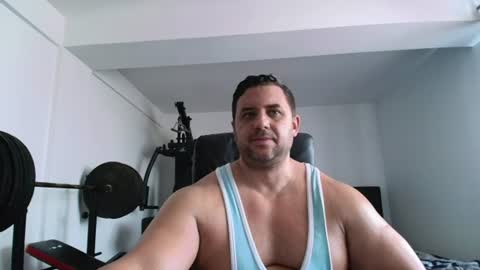 Snapshot of hot_stefano1 chatting on 06/17/26, 03:35 Stefano.. online show from 06/17/26, 03:35