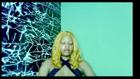 Stella online show from 12/26/24, 07:13