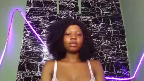 Stella online show from 01/26/25, 06:37