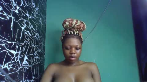 Stella online show from 02/10/25, 07:47