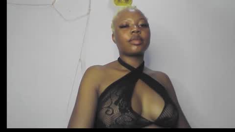 Stella online show from 09/18/25, 10:39