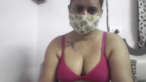 Snapshot of hot_tanvi chatting on 04/04/26, 09:29 Tanvi online show from 04/04/26, 09:29