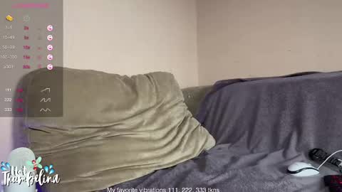 Snapshot of hot_thumbelina chatting on 02/27/25, 12:02 Hot Thumbelina online show from 02/27/25, 12:02