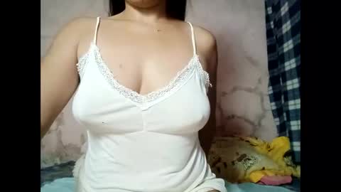 Snapshot of hot_warrios247 chatting on 01/28/25, 05:43 hot_warrios247 online show from 01/28/25, 05:43