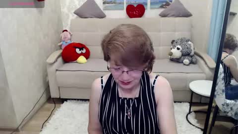 Snapshot of hot_woman00 chatting on 06/23/26, 05:00 hot_woman00 online show from 06/23/26, 05:00