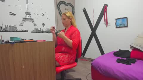 hotandfierylatinos online show from 02/04/25, 11:16