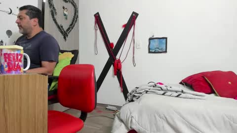 hotandfierylatinos online show from 10/06/25, 09:40