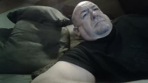 Snapshot of hotandhornyxxx1 chatting on 02/06/25, 06:35 Hot and Horny online show from 02/06/25, 06:35