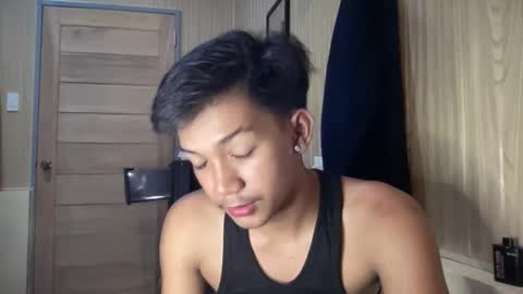 hotasian_jerome online show from 04/19/26, 01:21