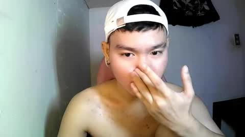 Snapshot of hotasianwildfuck chatting on 09/26/25, 03:38 hotasianwildfuck online show from 09/26/25, 03:38