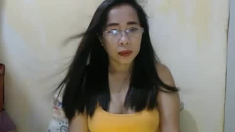 Snapshot of hotasianyue69 chatting on 06/30/26, 04:19 hotasianyue69 online show from 06/30/26, 04:19